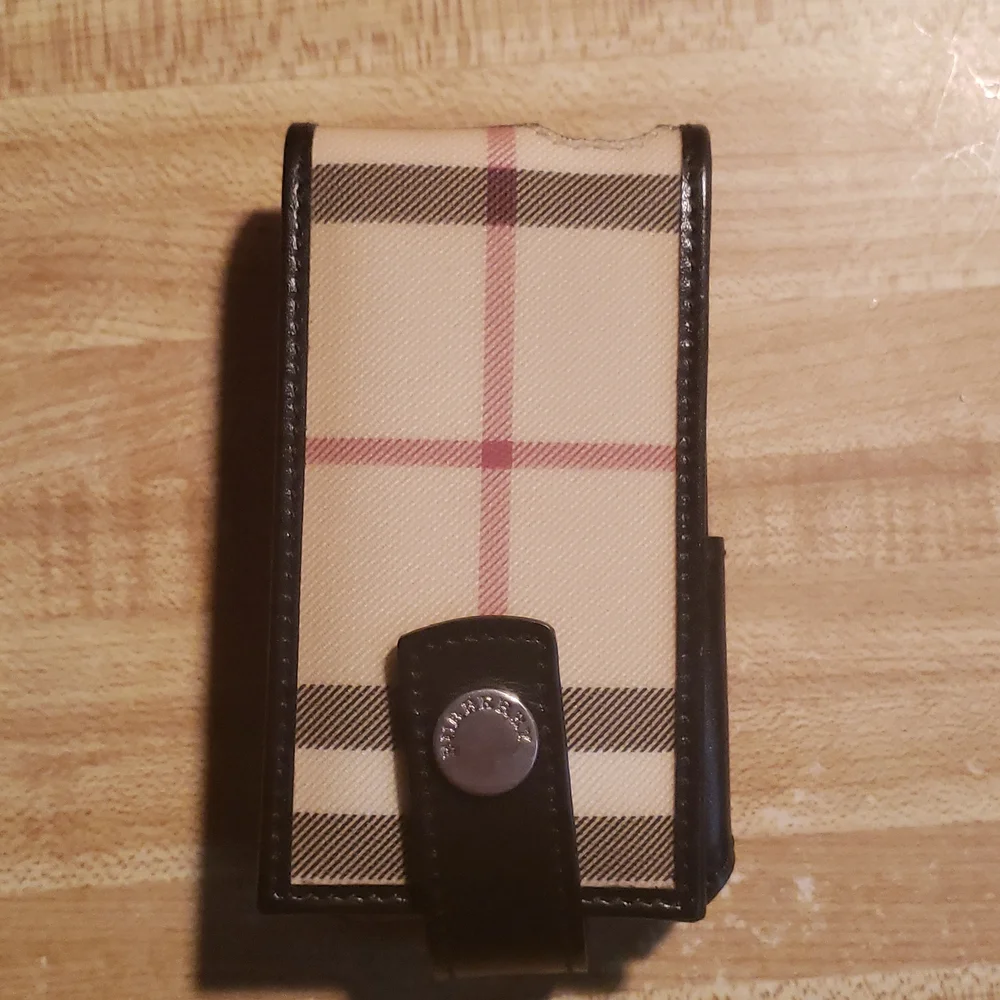 Authentic Vintage Burberry Case -Never Been Used